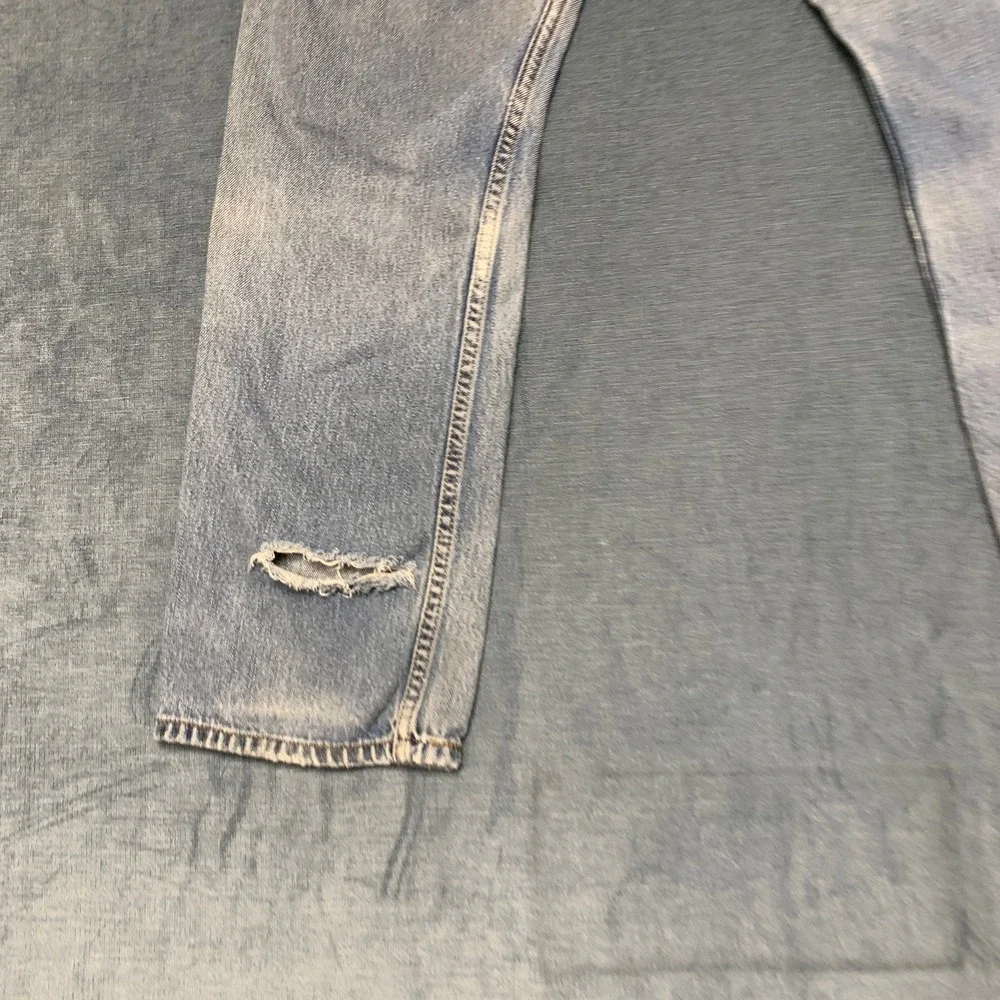 Levi's 505 Jeans Mens 31x30 Blue Light Wash Denim Cotton Distressed Regular Fit